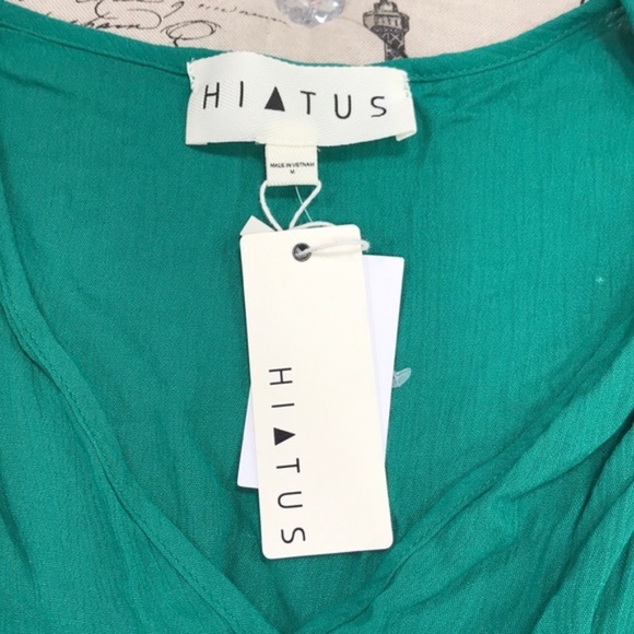 HIATUS Button Front Short Sleeve Blouse - Picture 5 of 6